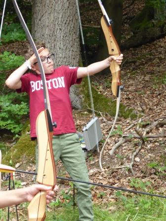 Einweisung beim Bogenschießen Einweisung beim Bogenschießen