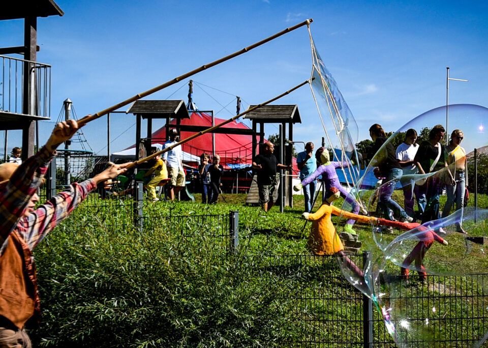 Magische Welt der Möglichkeiten: Bethanien Kinderdorf Eltville feiert Sommerfest